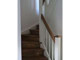 Treppe zum Obergeschoss